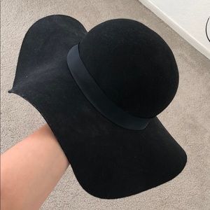 Wool Floppy Hat